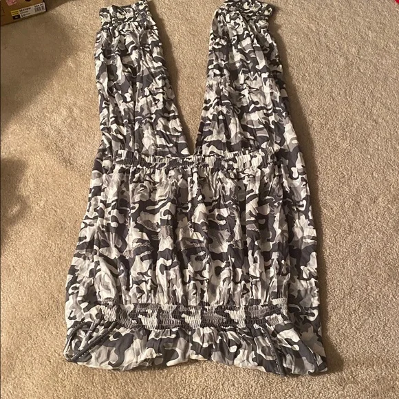 Skemo NWT size XL camouflage strapless jumpsuit - Picture 2 of 8